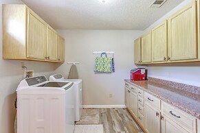 Navarre House w/ Game Room: 5 Mi to Beaches!