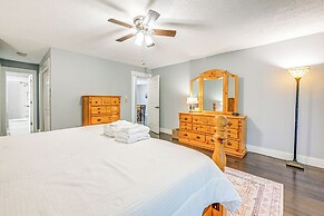 Sapphire Valley Condo w/ Pool & Lake Beach Access!