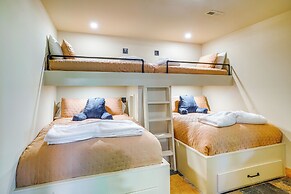 Modern Nellysford Getaway w/ View: Deck & Fire Pit