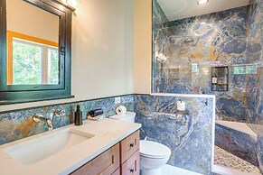 Modern Nellysford Getaway w/ View: Deck & Fire Pit