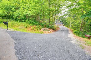 Modern Nellysford Getaway w/ View: Deck & Fire Pit