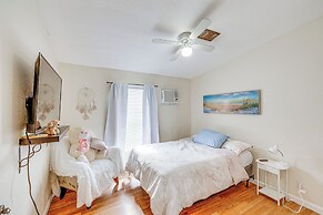 West Palm Beach Home ~ 2 Mi to Downtown!