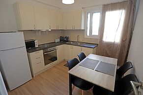 Phaedrus Living Piraeus Abstract Flat