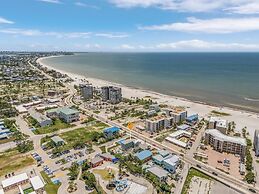 Coconut Sunsets A&b 2633 Estero Blvd - 15% Off Through Sep. 24' 7 Bedr