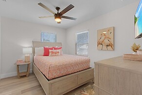 Coconut Sunsets A&b 2633 Estero Blvd - 15% Off Through Sep. 24' 7 Bedr