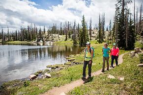 Racquet Club 84 3 Bedroom Condo by RedAwning