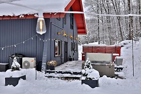 Whitetail Chalet 4 Bedroom Home