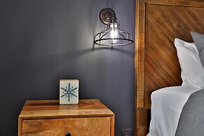 Whitetail Chalet 4 Bedroom Home