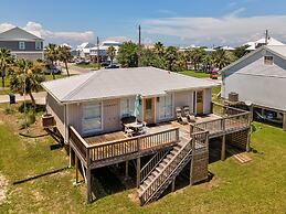 Coastal Breeze - 2123 Cadillac 3 Bedroom Home by RedAwning