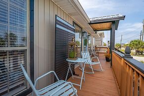 Coastal Breeze - 2123 Cadillac 3 Bedroom Home by RedAwning