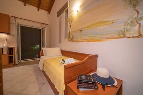 Cavo Gallo Sea Houses