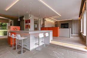 Unique and Very Exclusive Villa Gentbos With Stunning Garden