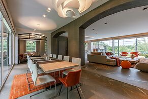 Unique and Very Exclusive Villa Gentbos With Stunning Garden