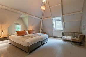 Unique and Very Exclusive Villa Gentbos With Stunning Garden