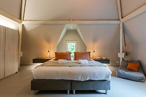 Unique and Very Exclusive Villa Gentbos With Stunning Garden