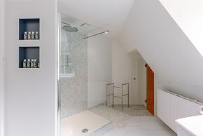 Unique and Very Exclusive Villa Gentbos With Stunning Garden