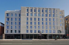 Student Only The Loom