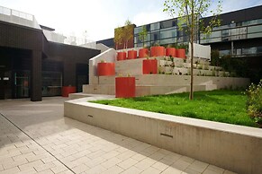 Student Only The Loom