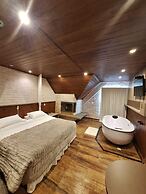 Cantos e Contos Boutique Hotel