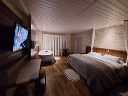 Cantos e Contos Boutique Hotel