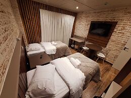 Cantos e Contos Boutique Hotel