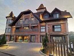 Cantos e Contos Boutique Hotel