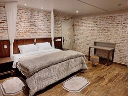 Cantos e Contos Boutique Hotel