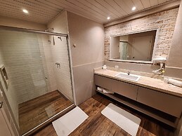 Cantos e Contos Boutique Hotel