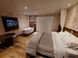 Cantos e Contos Boutique Hotel