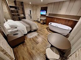 Cantos e Contos Boutique Hotel