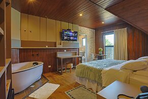 Cantos e Contos Boutique Hotel