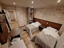 Cantos e Contos Boutique Hotel