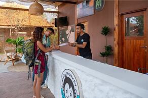 Mad Monkey Nusa Lembongan