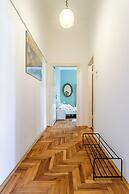 Traditional apartment Bacvice, 3 min walk to the beach