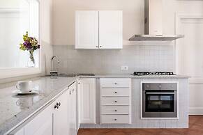 Villa sui Colli Ericini con Piscina