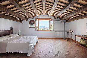 Villa sui Colli Ericini con Piscina