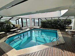 Piscina AC vaga Itaim Brazilian Corner