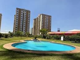 Lux Suites Enzi Heights Apartments