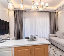 Lux Suites Enzi Heights Apartments
