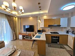 Lux Suites Enzi Heights Apartments