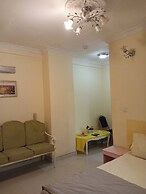 Summit palace international