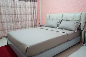 Summit palace international