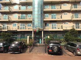 Summit palace international