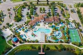 Free Water Park Private Pool and Lakeview
