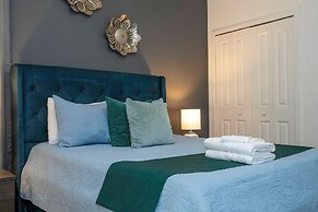 5 Suites - Game Room Theater Room Private Pool