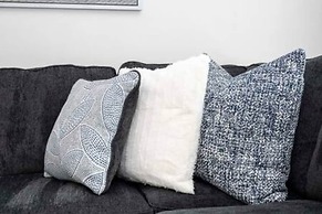 Beautiful 4 Bed 3 5 Bath With Jacuzzi