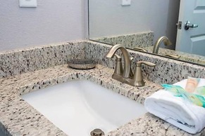 Beautiful 4 Bed 3 5 Bath With Jacuzzi