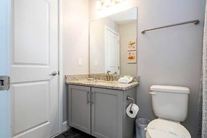 Beautiful 4 Bed 3 5 Bath With Jacuzzi