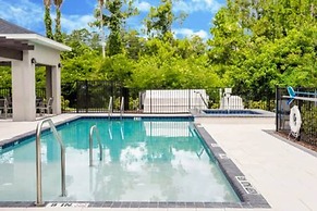 Beautiful 4 Bed 3 5 Bath With Jacuzzi