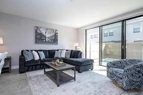 Beautiful 4 Bed 3 5 Bath With Jacuzzi